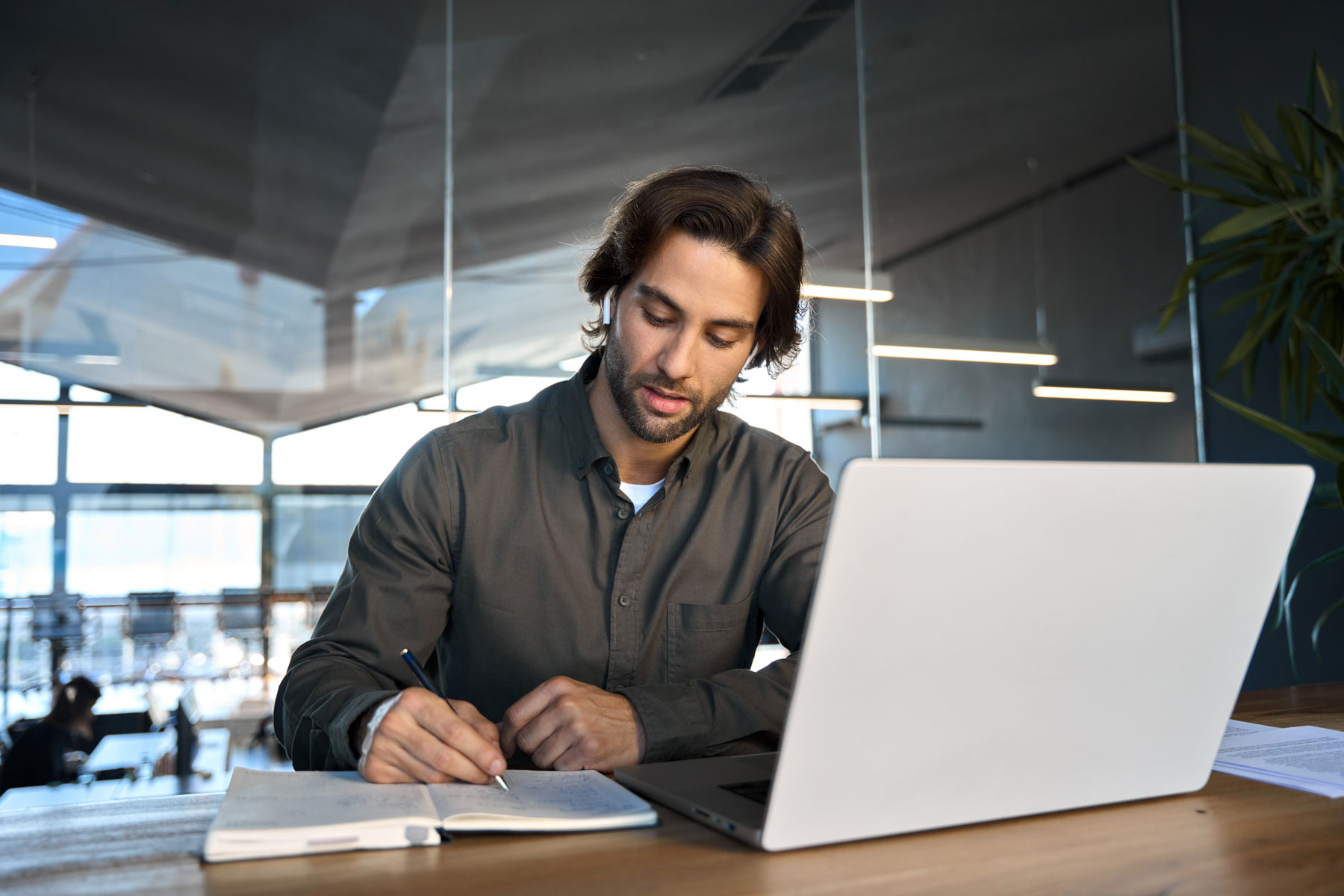 Field Notes Powers AI-Driven Research on AWS | Lambert Labs